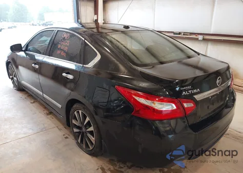 2016 Nissan Altima 2.5 Sv из США, поврежденный, VIN 1N4AL3AP4GC118687